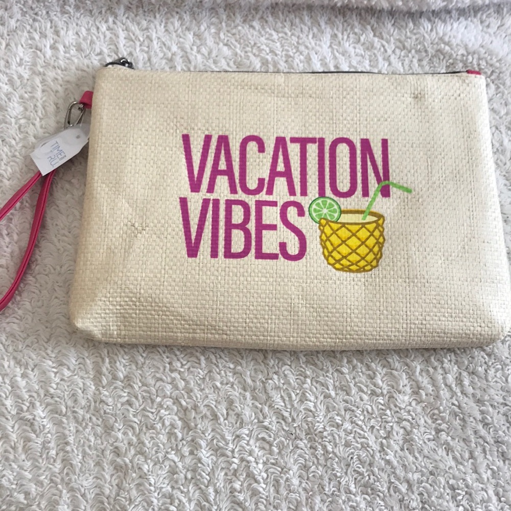 TIME AND TRUE POUCH BAG BEACH wristlet wallet